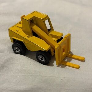 Vintage 1977 Matchbox Superfast No. 48 Sambron Jacklif